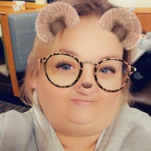 Meet your Posher, Cheri